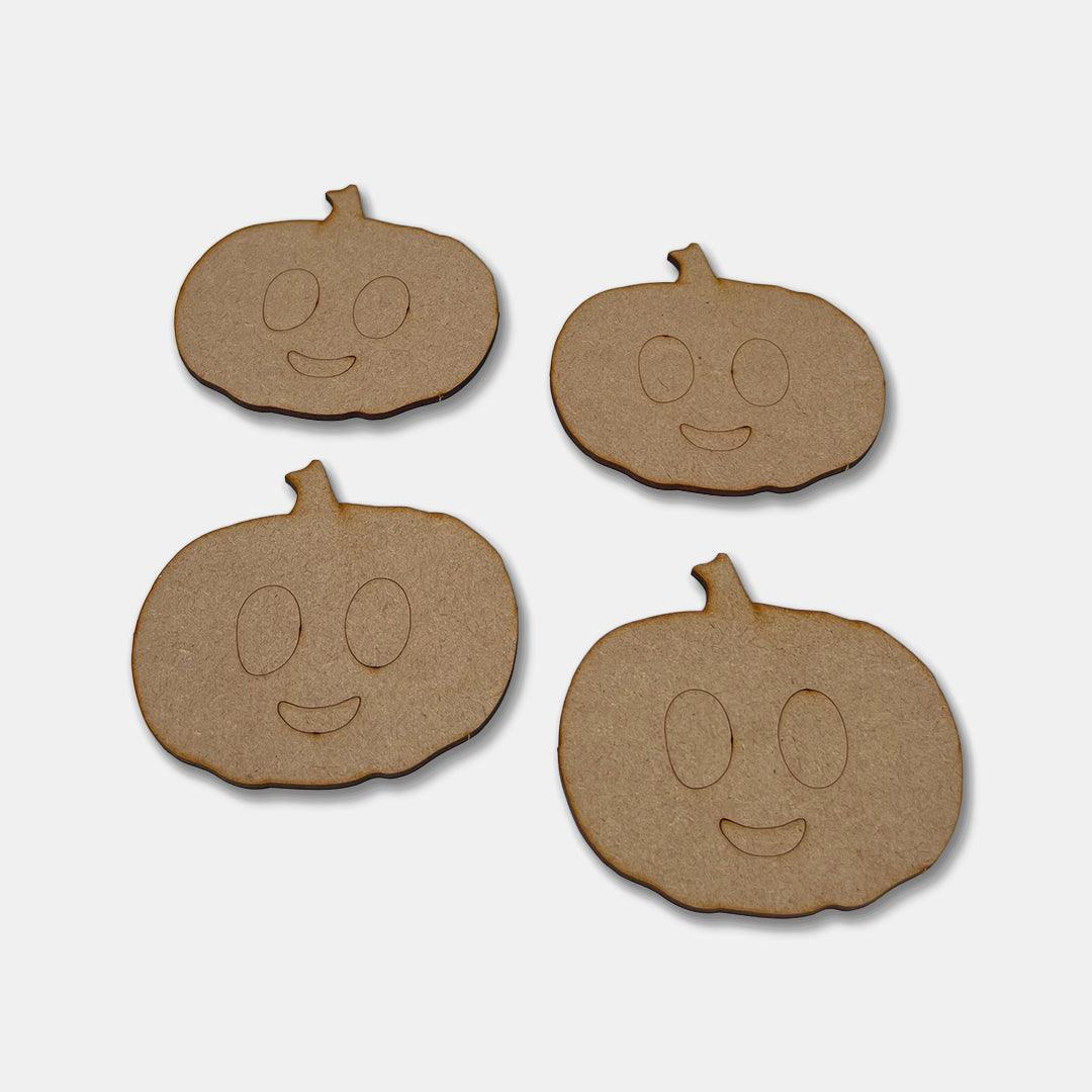 Small Pumpkin - Etched - Grizzly Bear