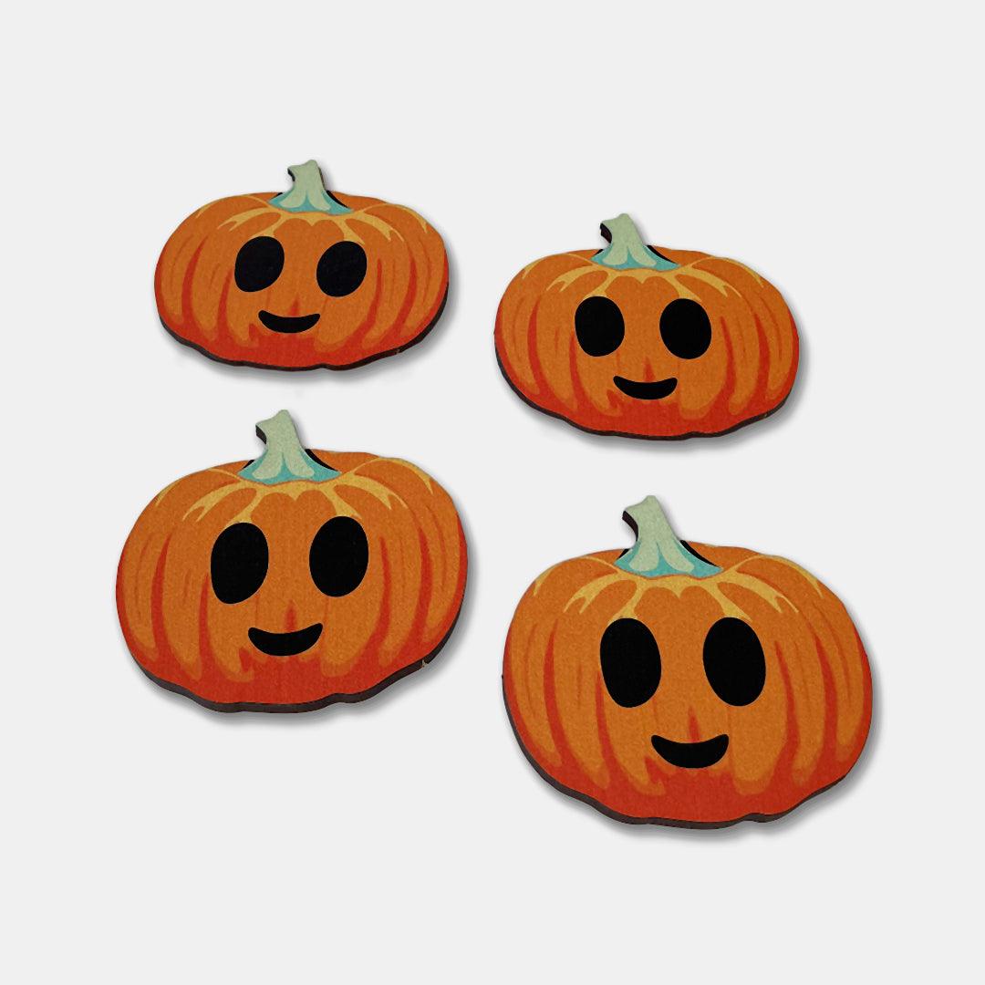 Small Pumpkin - Coloured - Grizzly Bear